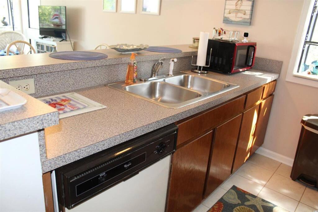 2Br Shore Dr Area: Queen: Pool: Grill: Beach: Ocean Annie'S: M28 Myrtle Beach Eksteriør bilde